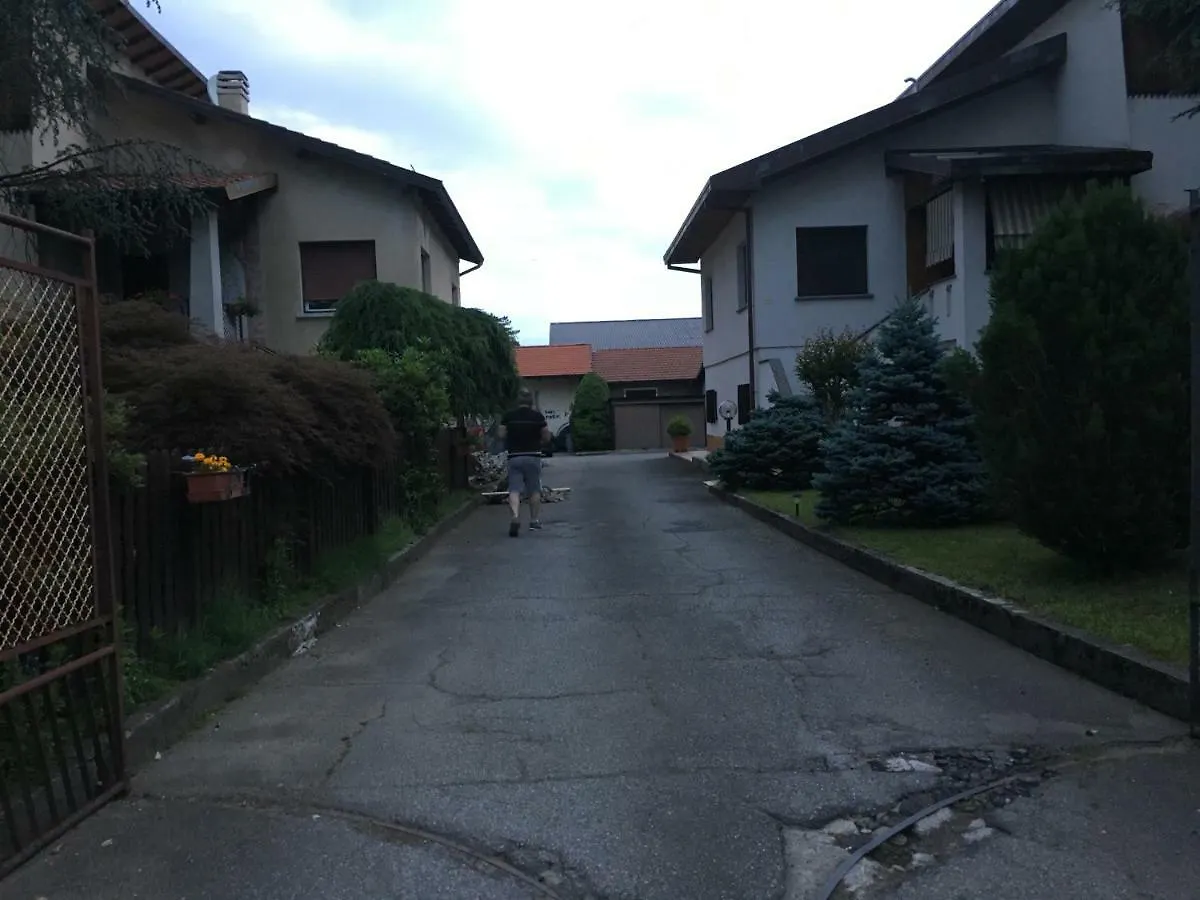 La Corte Di Silvia Sesto Calende Apartamento