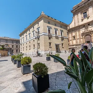 https://suite-bellini-5-apartment.palermohotels.org